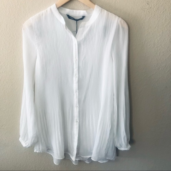 Zara Pleated White Blouse - Picture 2 of 3
